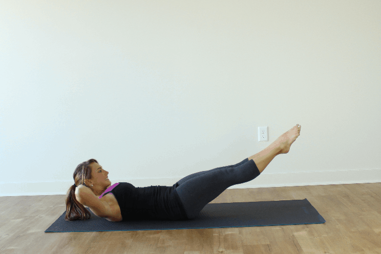 Pilates Double leg stretch 